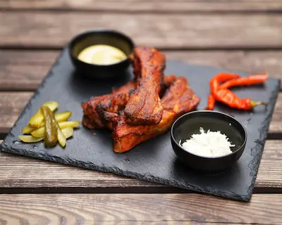 Pečená vepřová žebra